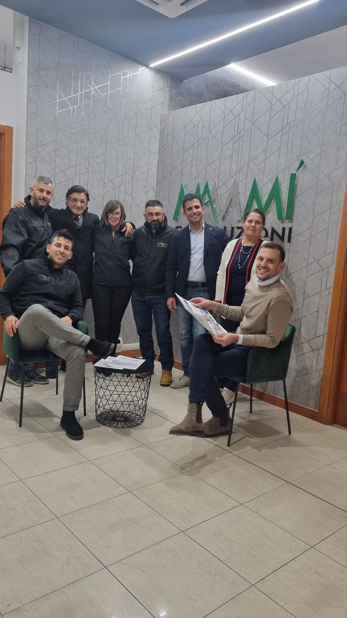 Riunione del team nella sede di Colleferro